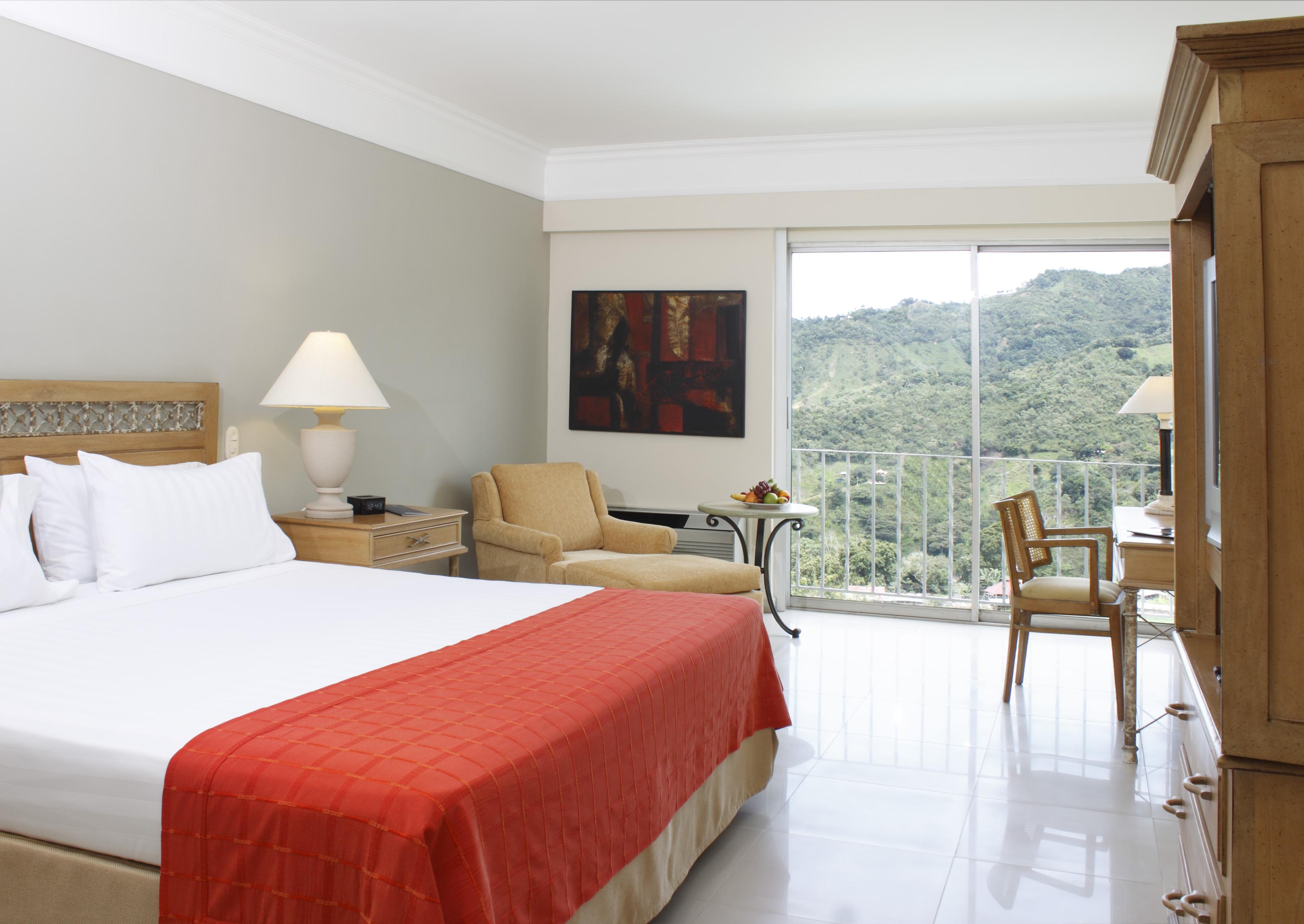Hotel Estelar Altamira Ibague Exterior photo A room at the hotel