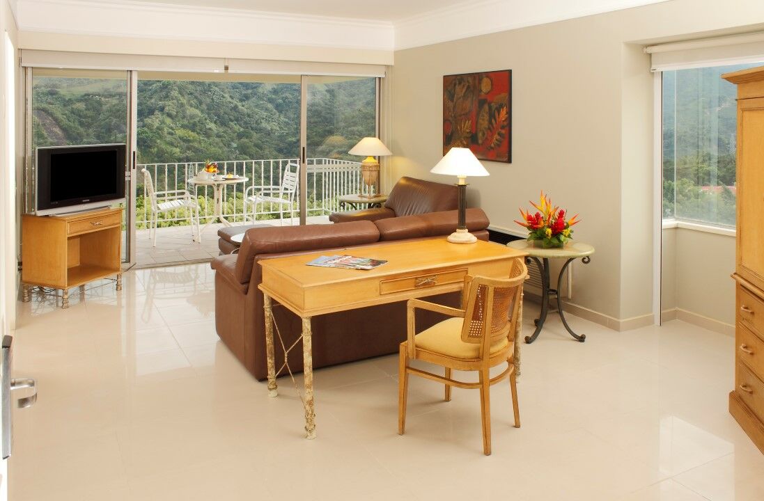 Hotel Estelar Altamira Ibague Exterior photo Living room